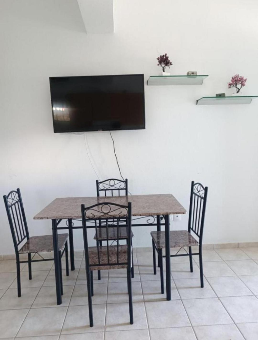 Sea Apartment Adelianos Kampos Phòng bức ảnh