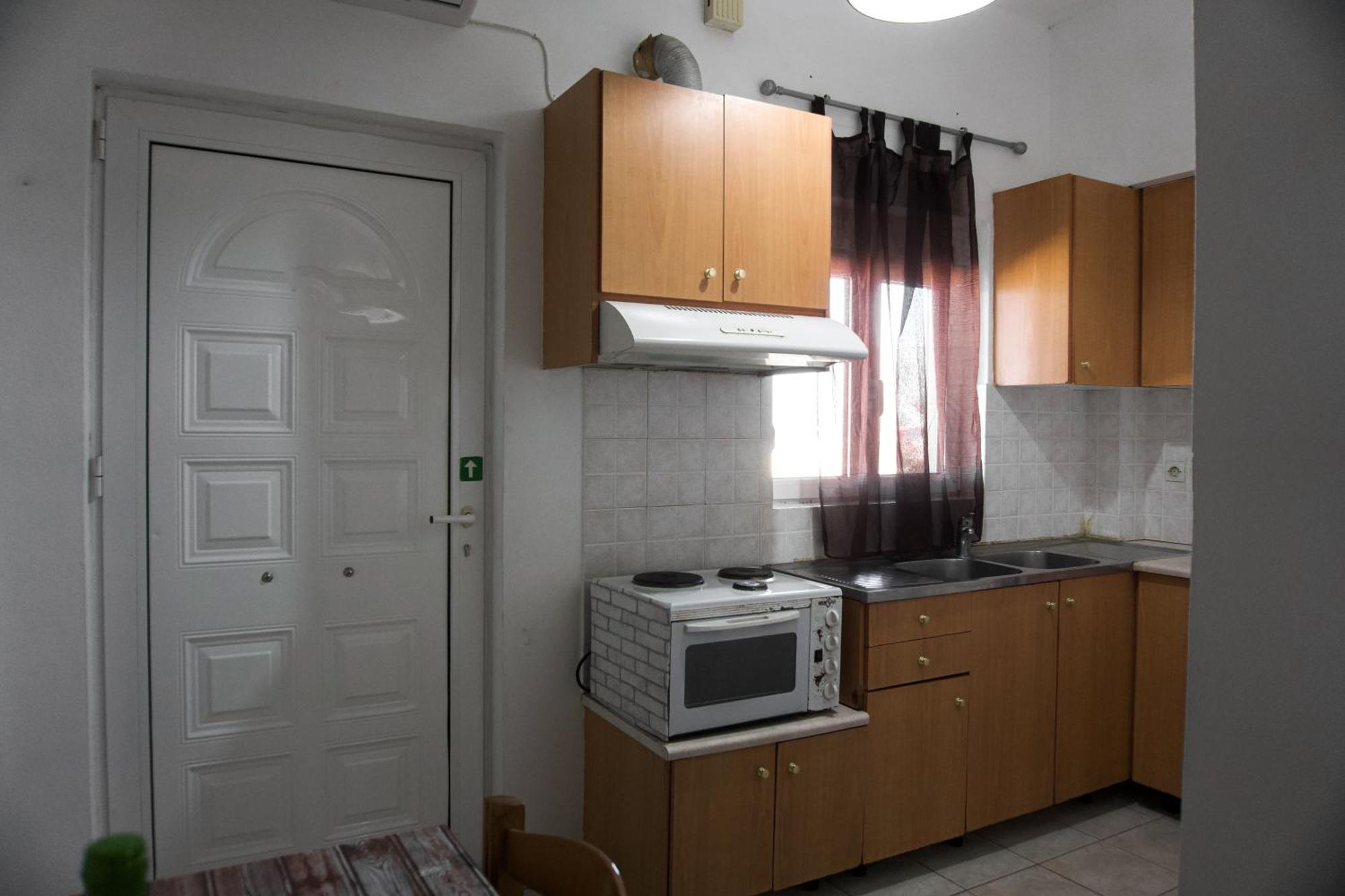 Sea Apartment Adelianos Kampos Ngoại thất bức ảnh